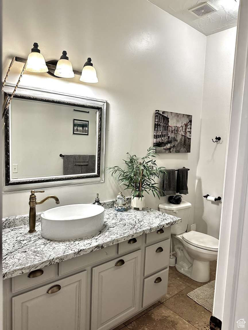 BEND IN THE ROAD - Residential