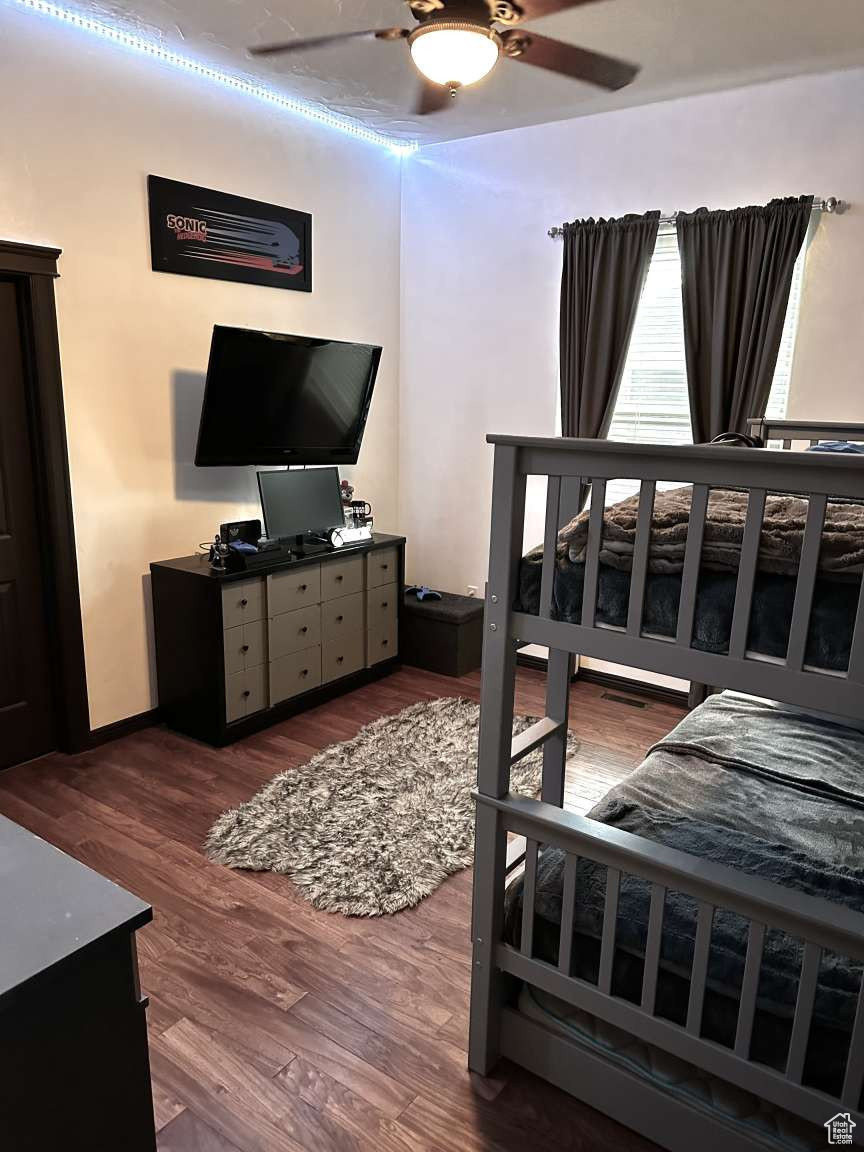 BEND IN THE ROAD - Residential