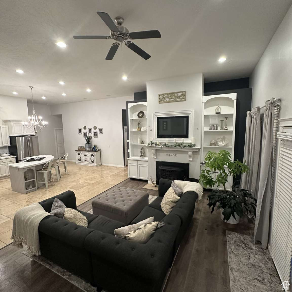 BEND IN THE ROAD - Residential