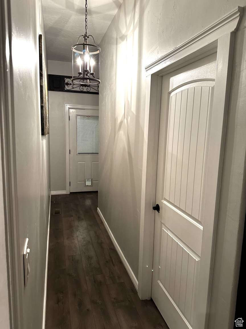 BEND IN THE ROAD - Residential