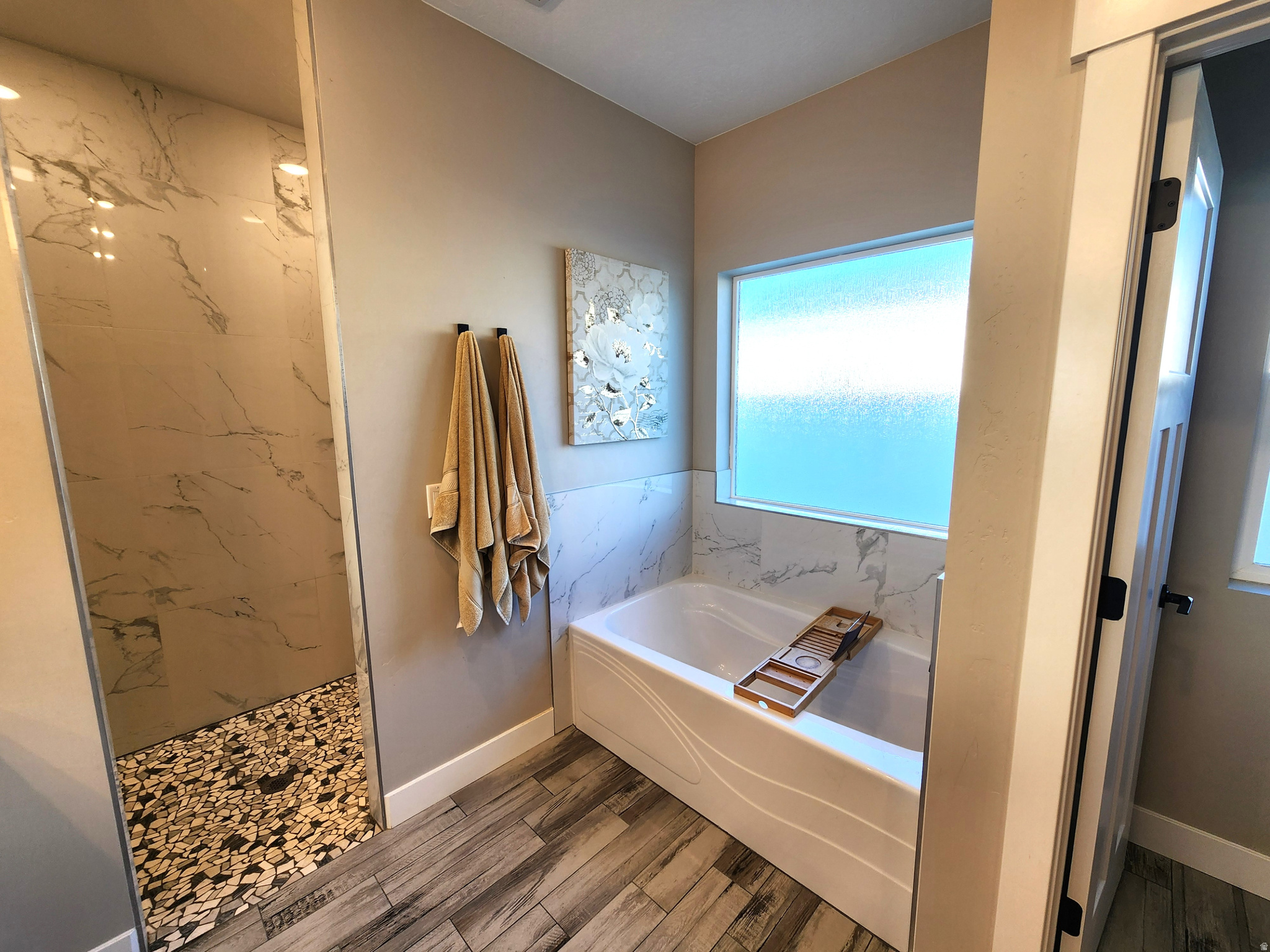 DEER HOLLOW - Residential