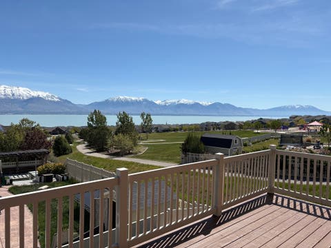 Homes For Sale - 2894 S Fox Pointe Dr<br/> Saratoga Springs, UT 84045