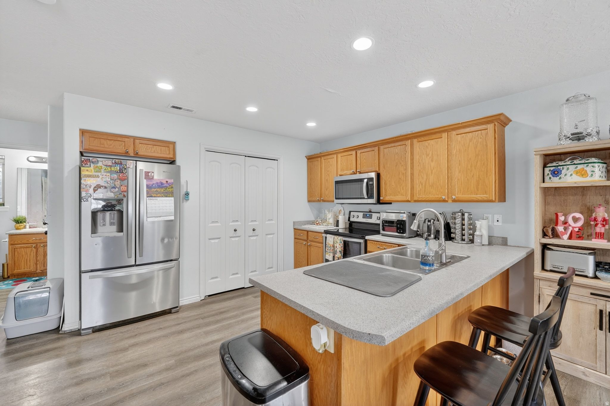 GATEWAY VILLAGE - Residential