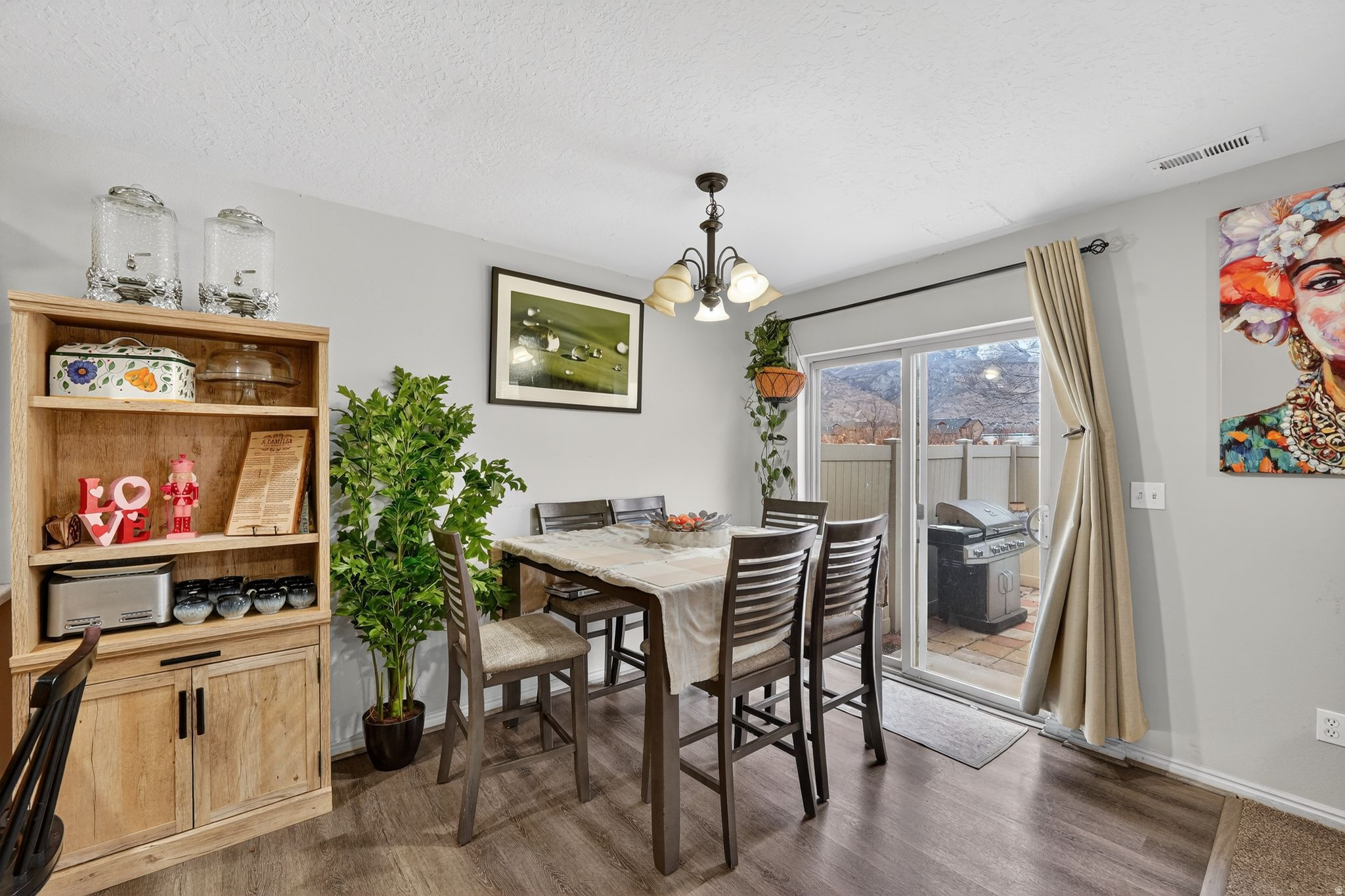 GATEWAY VILLAGE - Residential