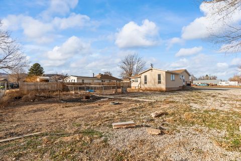 Tiny photo for 35 W 200 N, Aurora, UT 84620 (MLS # 2127975)