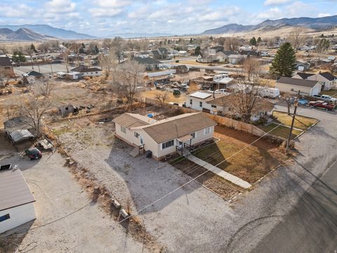 Tiny photo for 35 W 200 N, Aurora, UT 84620 (MLS # 2127975)