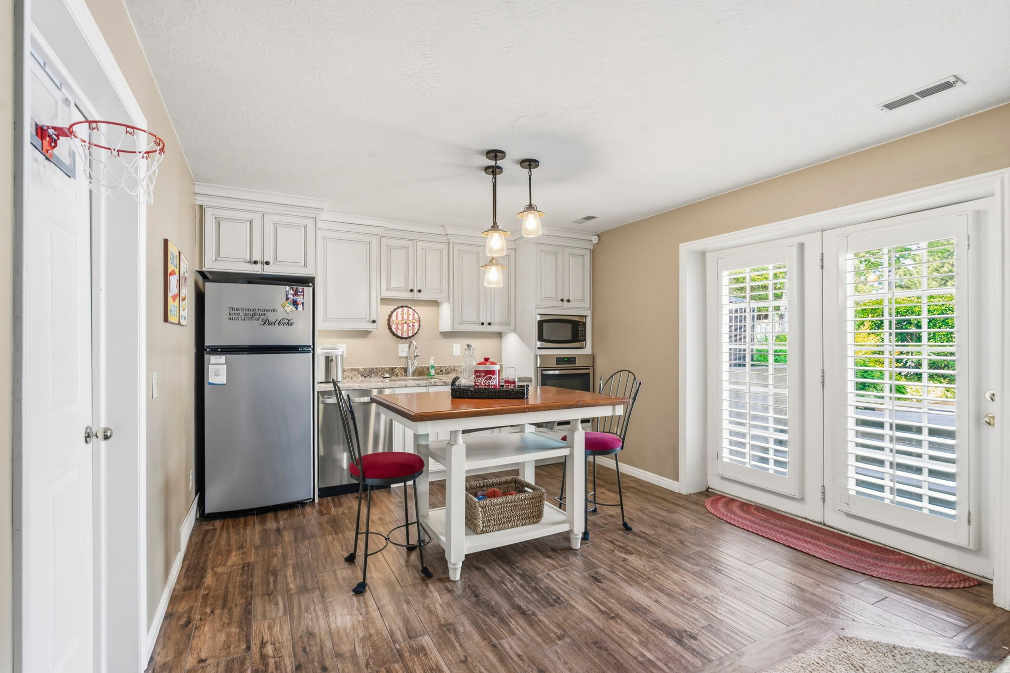 BLAKE HEIGHTS - Residential