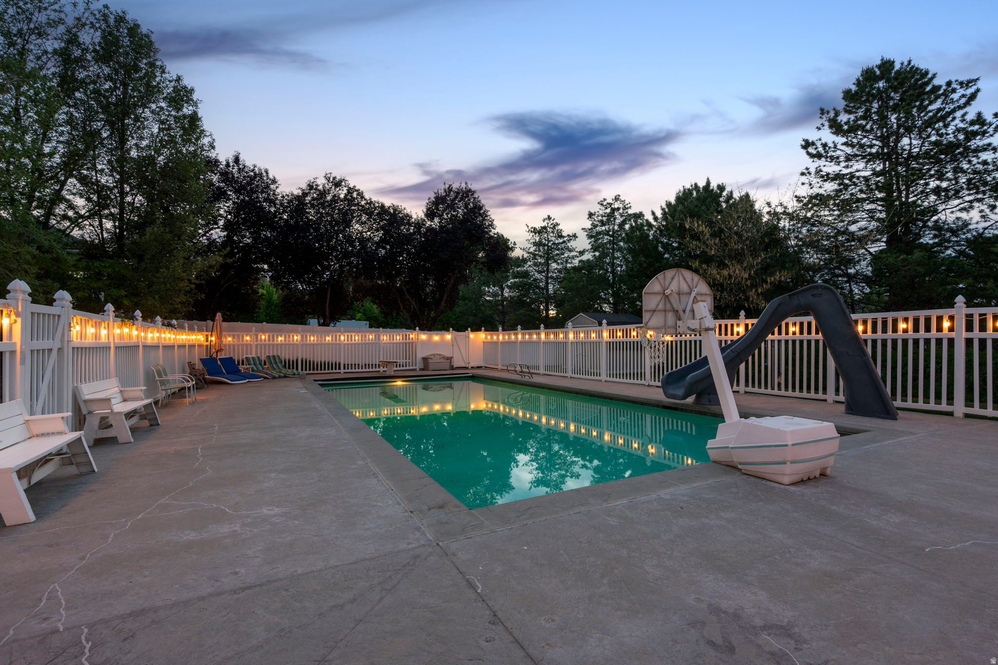 BLAKE HEIGHTS - Residential