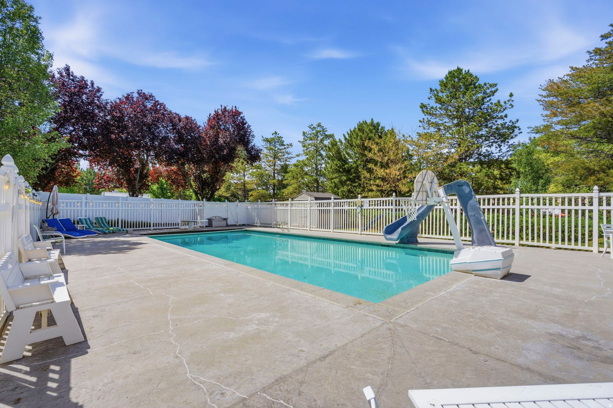 BLAKE HEIGHTS - Residential