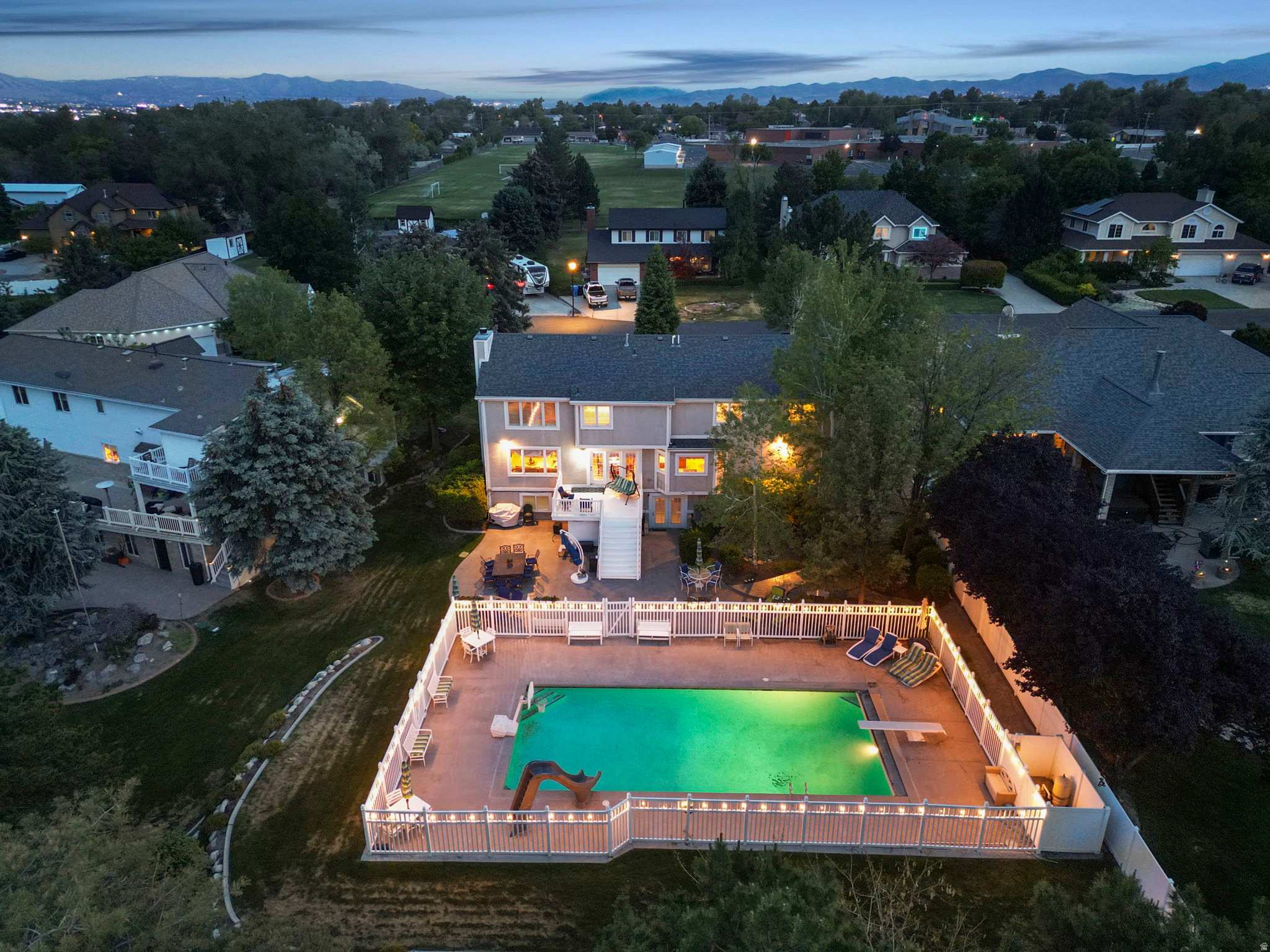 BLAKE HEIGHTS - Residential