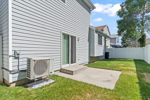 Tiny photo for 8260 S 560 E, Sandy, UT 84070 (MLS # 2142375)