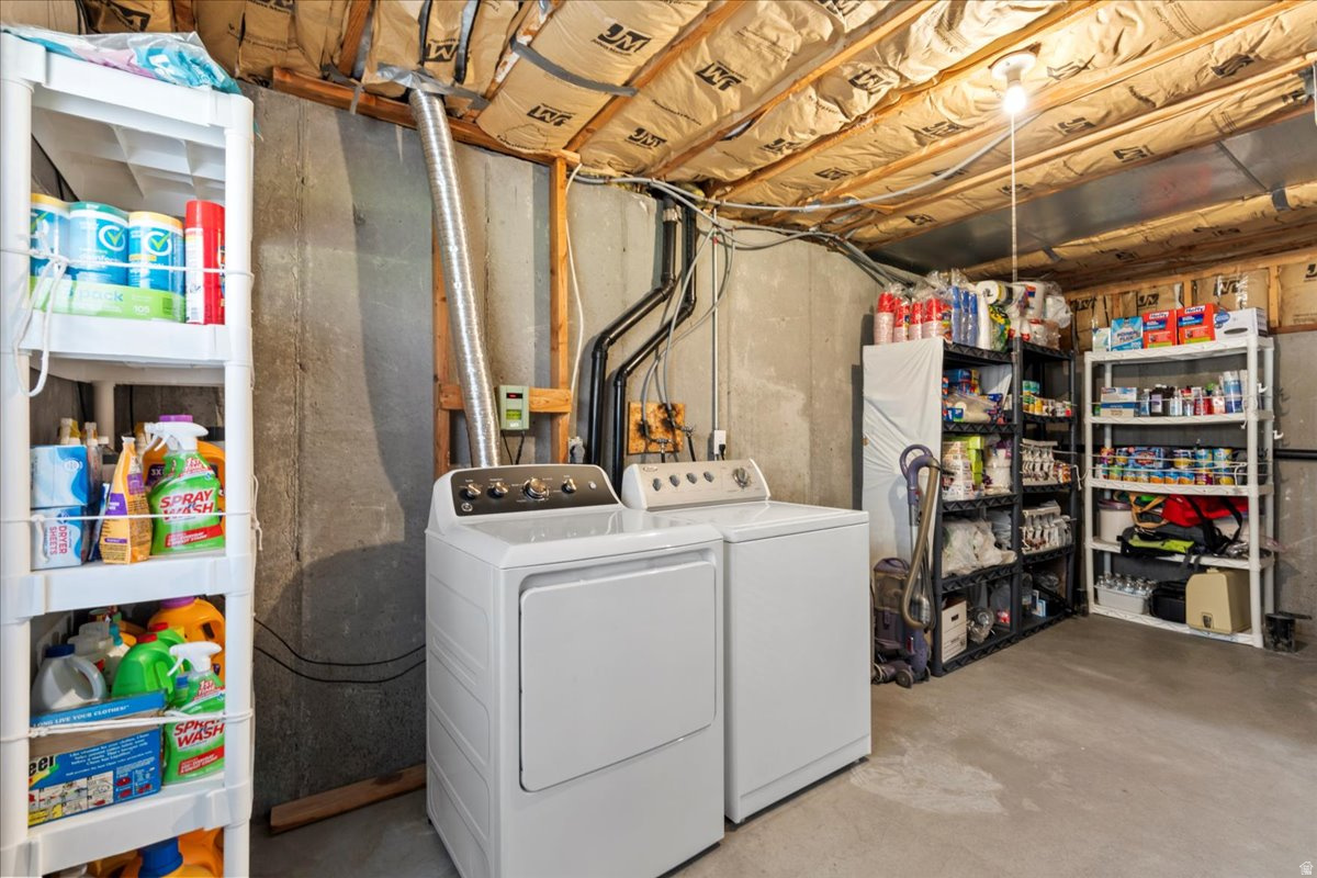 SUNBURST MEADOWS - Residential