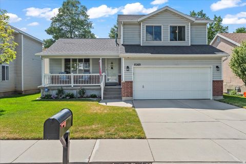 Photo of 8260 S 560 E, Sandy, UT 84070 (MLS # 2142375)