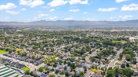 Tiny photo for 8260 S 560 E, Sandy, UT 84070 (MLS # 2142375)