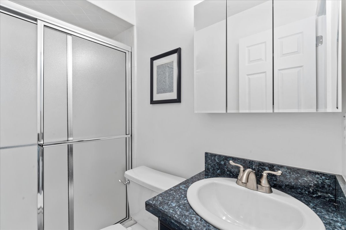 SUNBURST MEADOWS - Residential