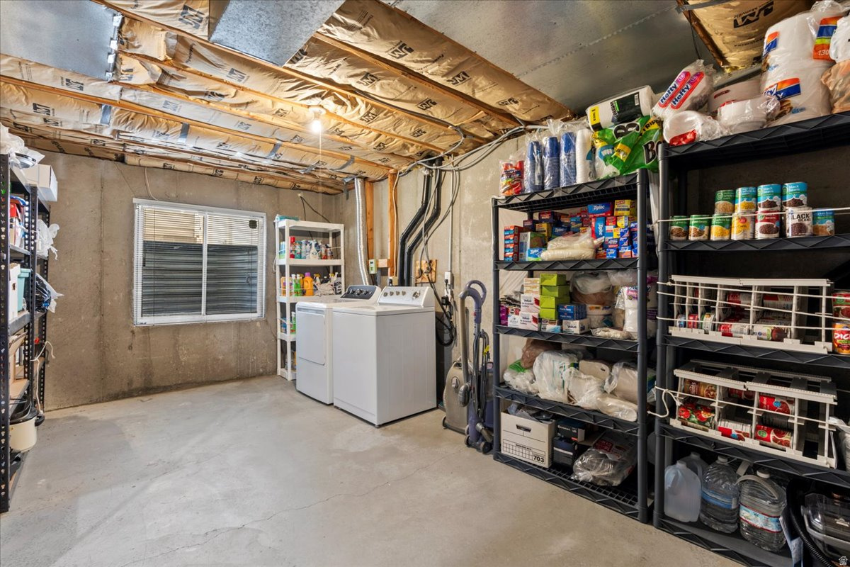 SUNBURST MEADOWS - Residential