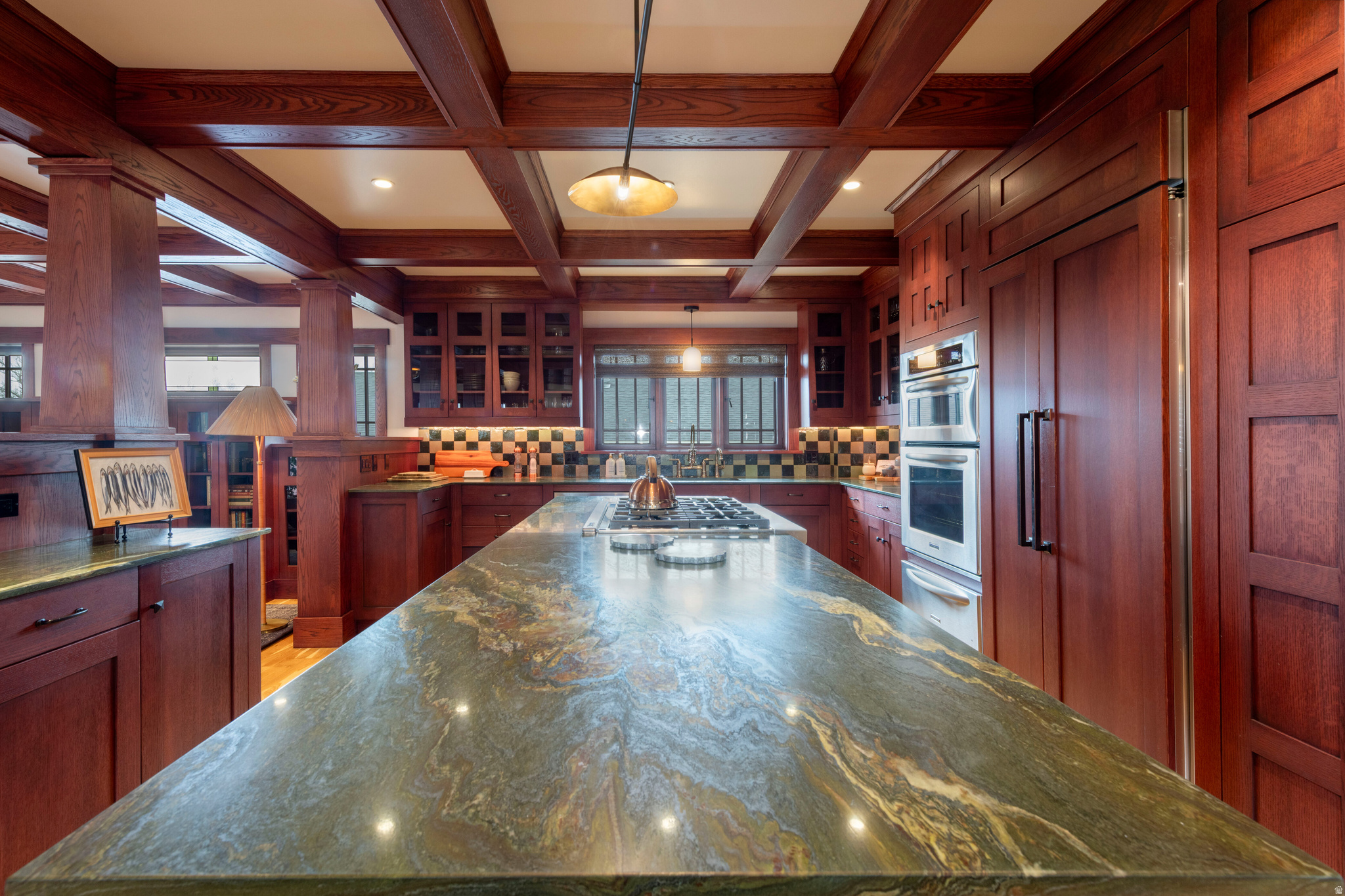 UNIVERSITY - Residential