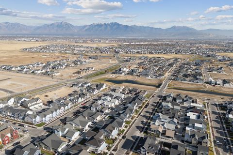 Tiny photo for 6932 W DOCKSIDER DR, South Jordan, UT 84009 (MLS # 2132912)