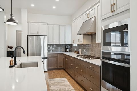 Tiny photo for 6932 W DOCKSIDER DR, South Jordan, UT 84009 (MLS # 2132912)