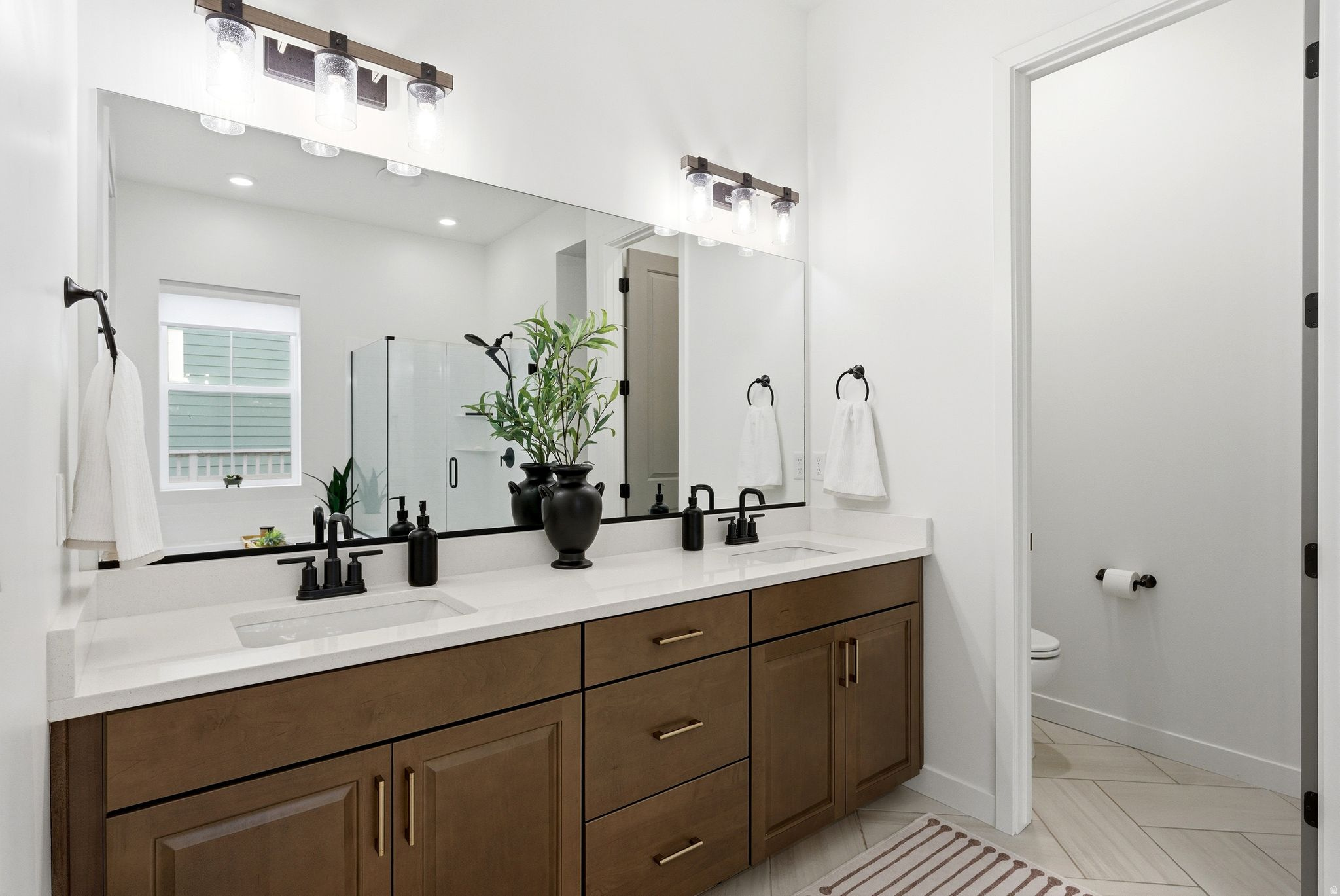 DAYBREAK/ASCENT - Residential