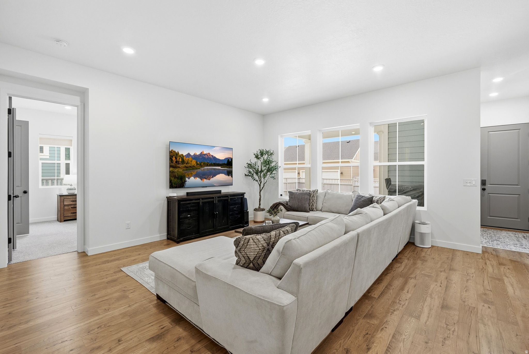 DAYBREAK/ASCENT - Residential