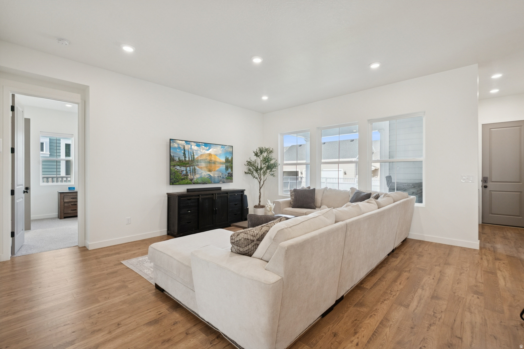 DAYBREAK/ASCENT - Residential