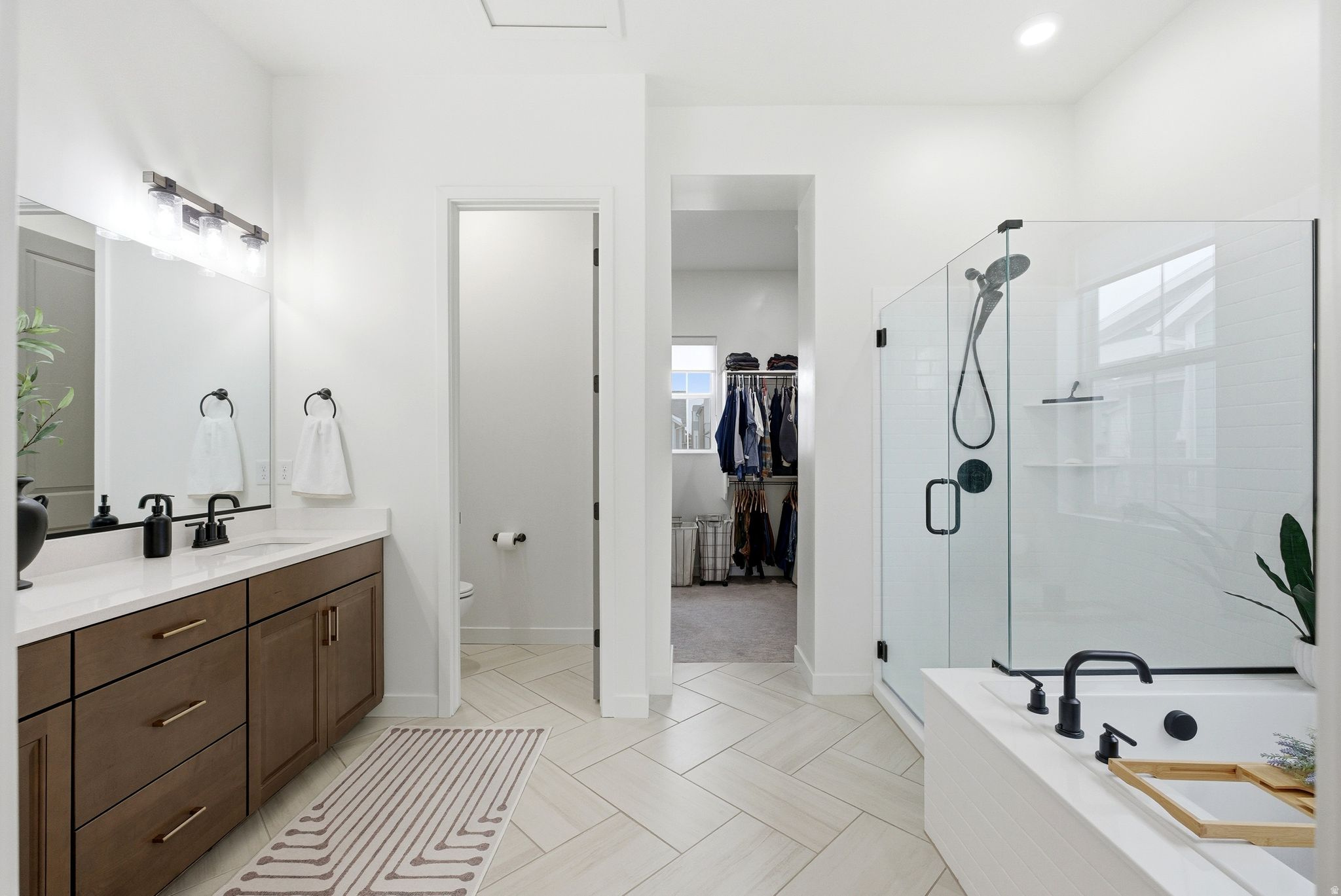 DAYBREAK/ASCENT - Residential