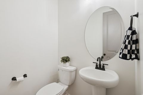 Tiny photo for 6932 W DOCKSIDER DR, South Jordan, UT 84009 (MLS # 2132912)