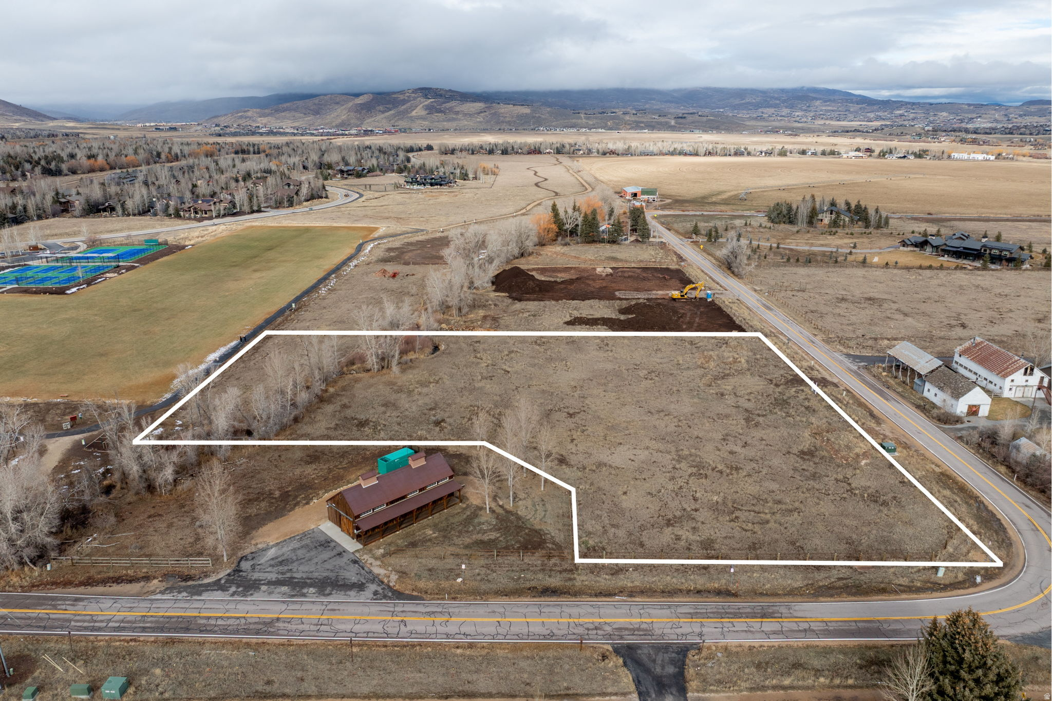 OLD RANCH ROAD AREA - Land