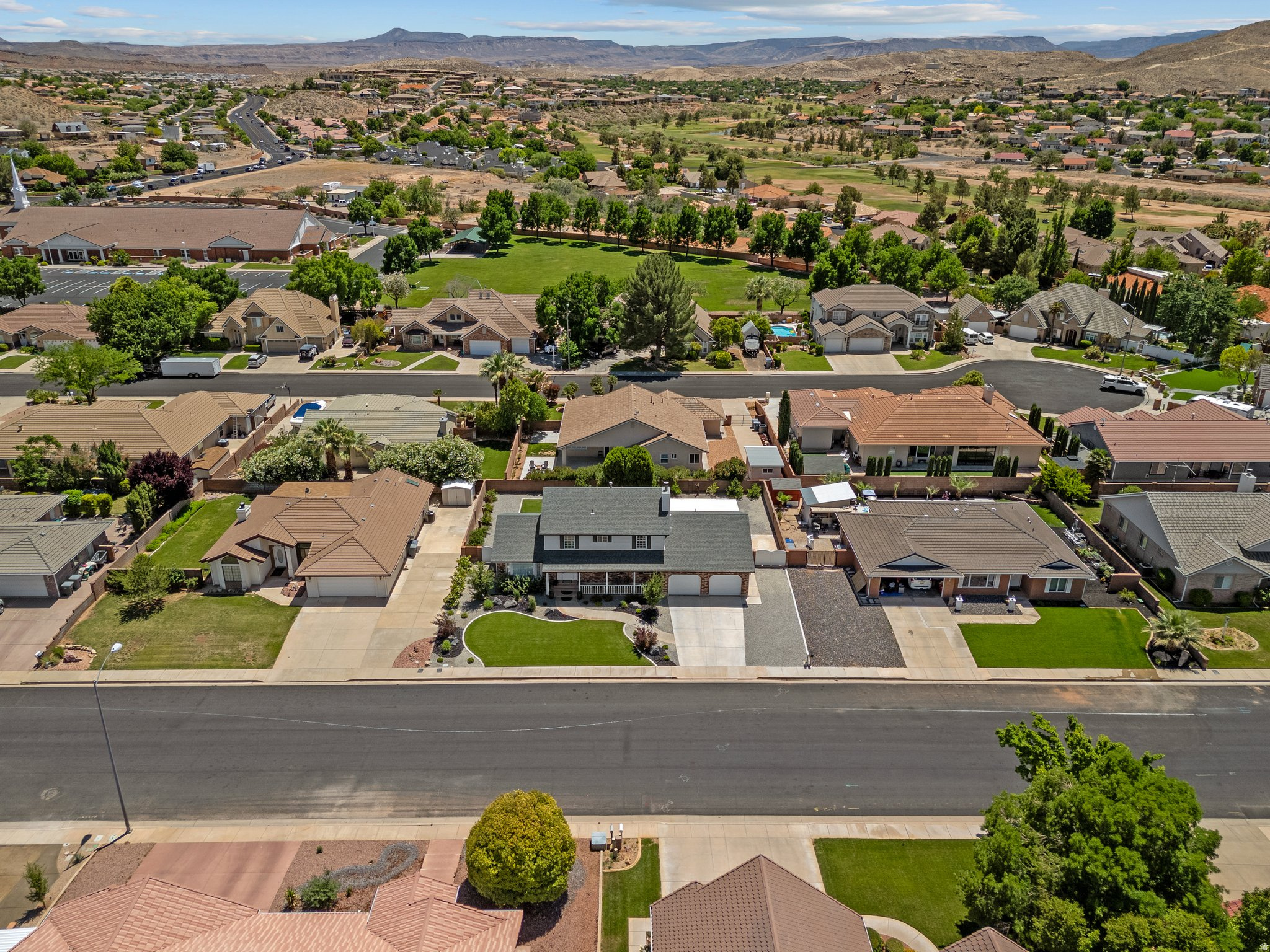 ST JAMES PLACE - Residential