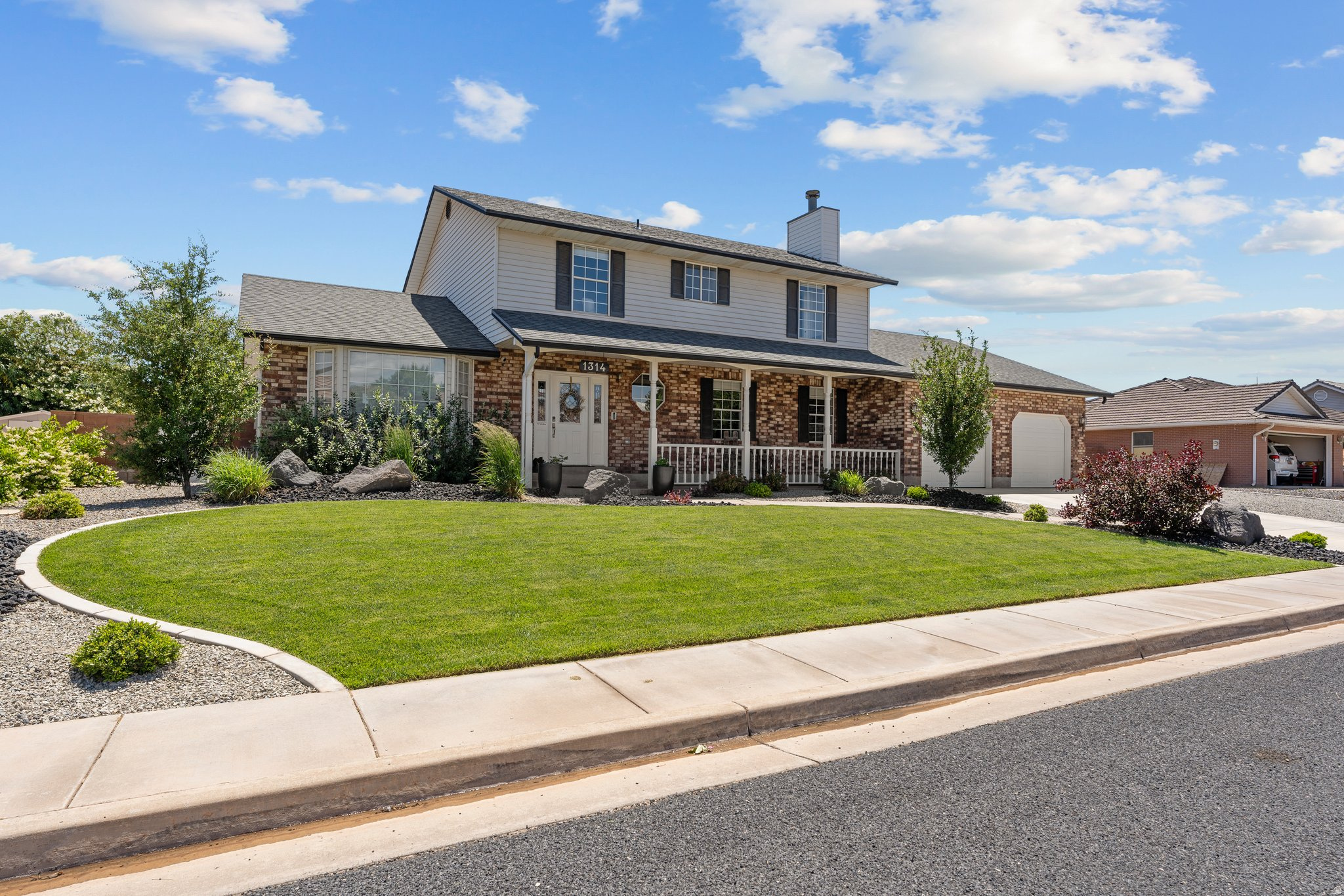 ST JAMES PLACE - Residential