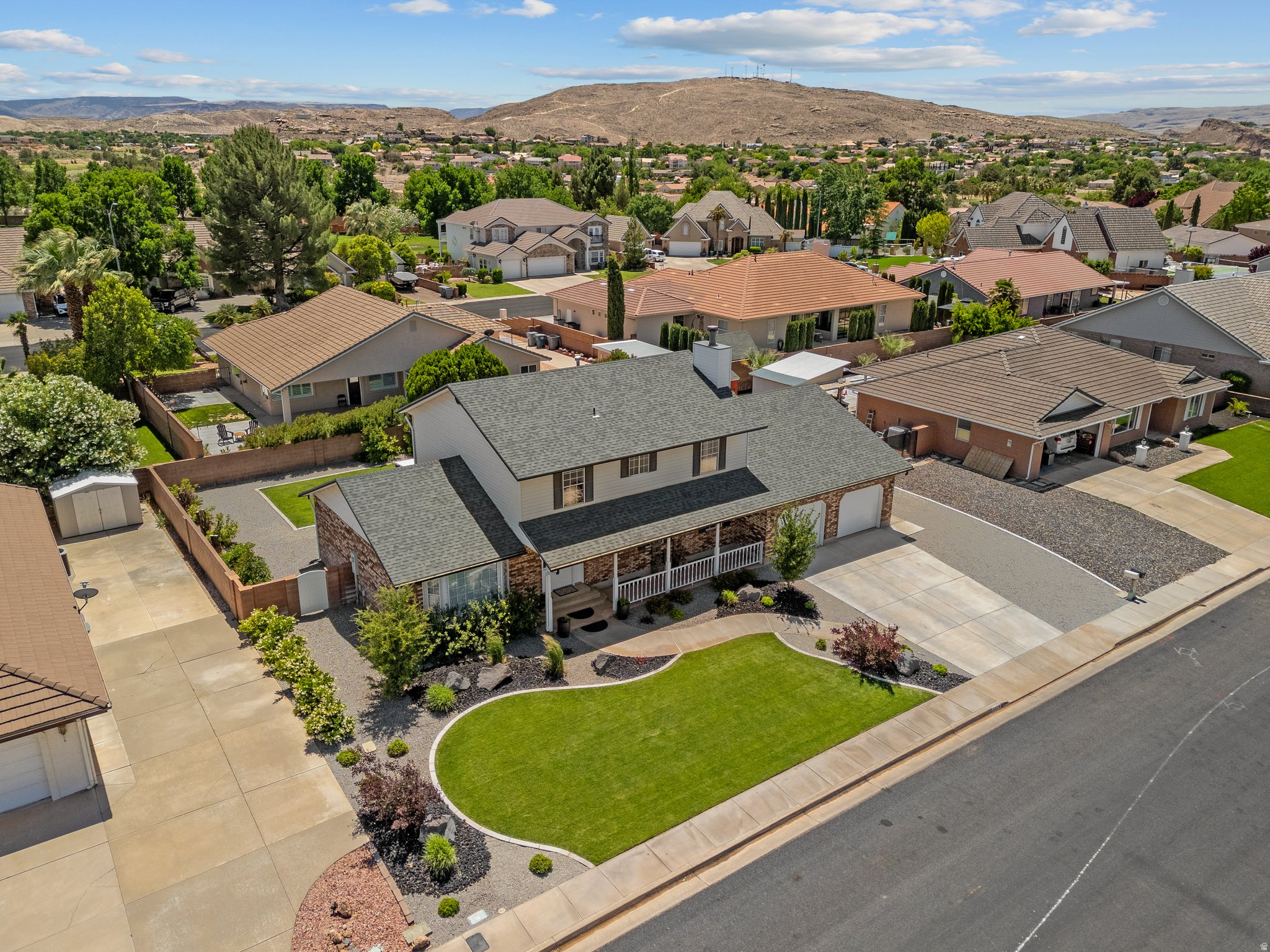 ST JAMES PLACE - Residential