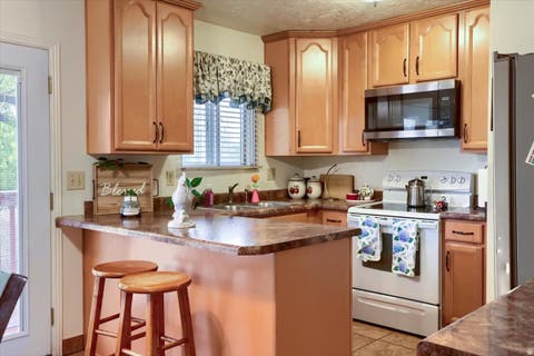 Tiny photo for 6315 S STOKEWATER DR, Taylorsville, UT 84129 (MLS # 2171299)