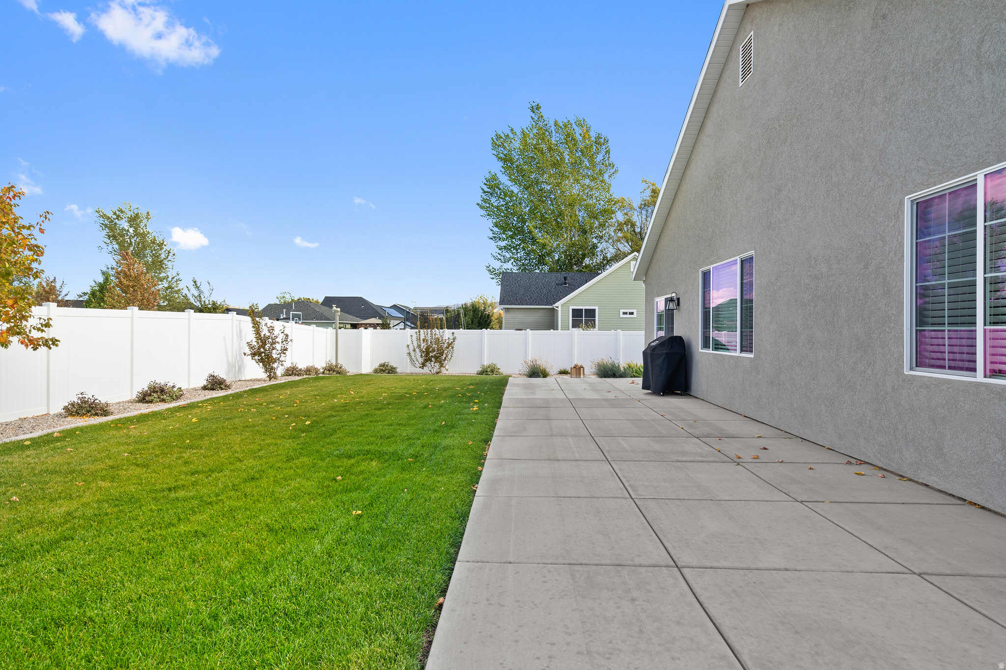 THE PARKS AT DEER HOLLOW - Residential