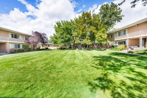 Tiny photo for 2209 E CARRIAGE LN S #42, Holladay, UT 84117 (MLS # 2109951)