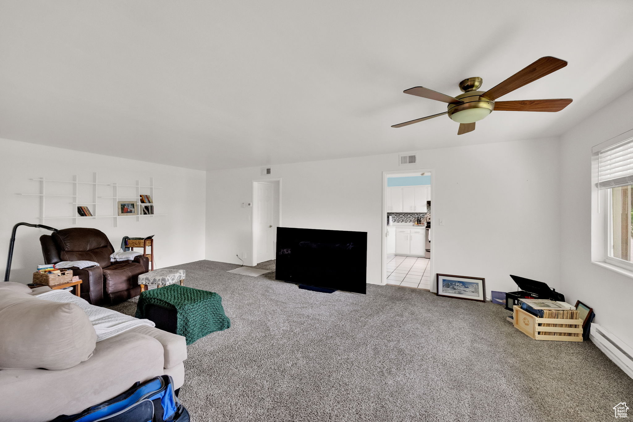 CARRIAGE LANE - Residential