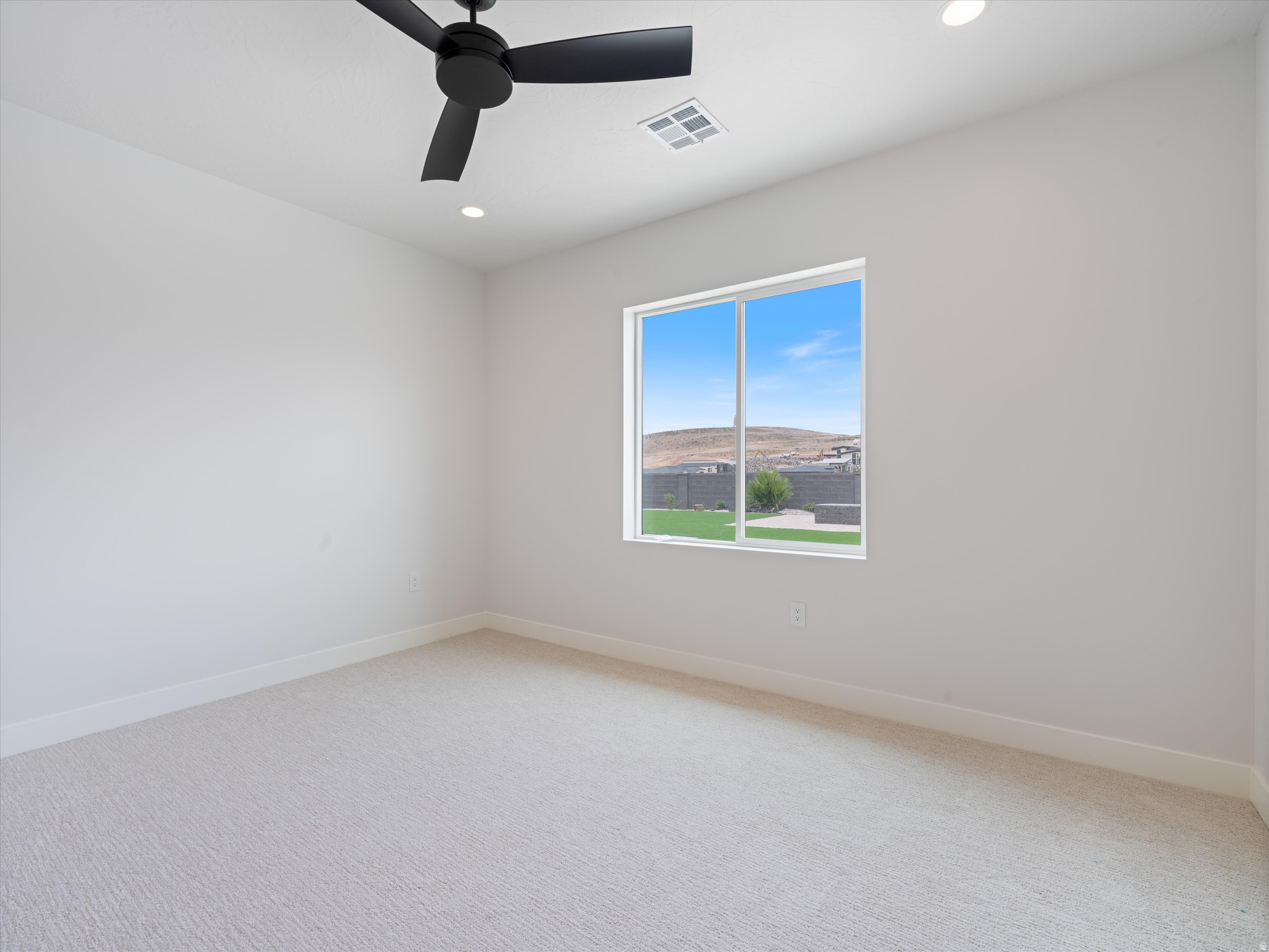 SCENIC POINT - Residential