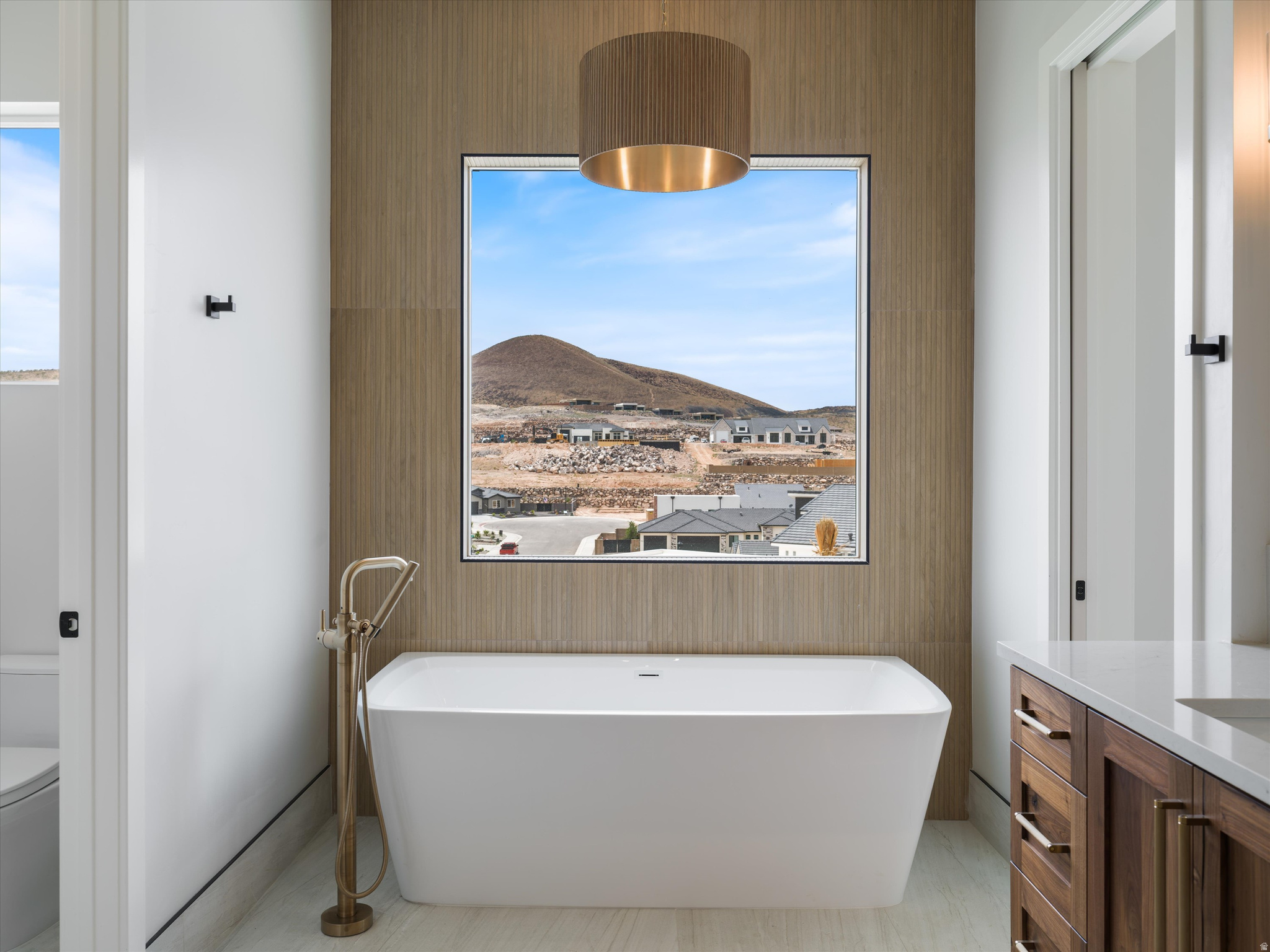 SCENIC POINT - Residential