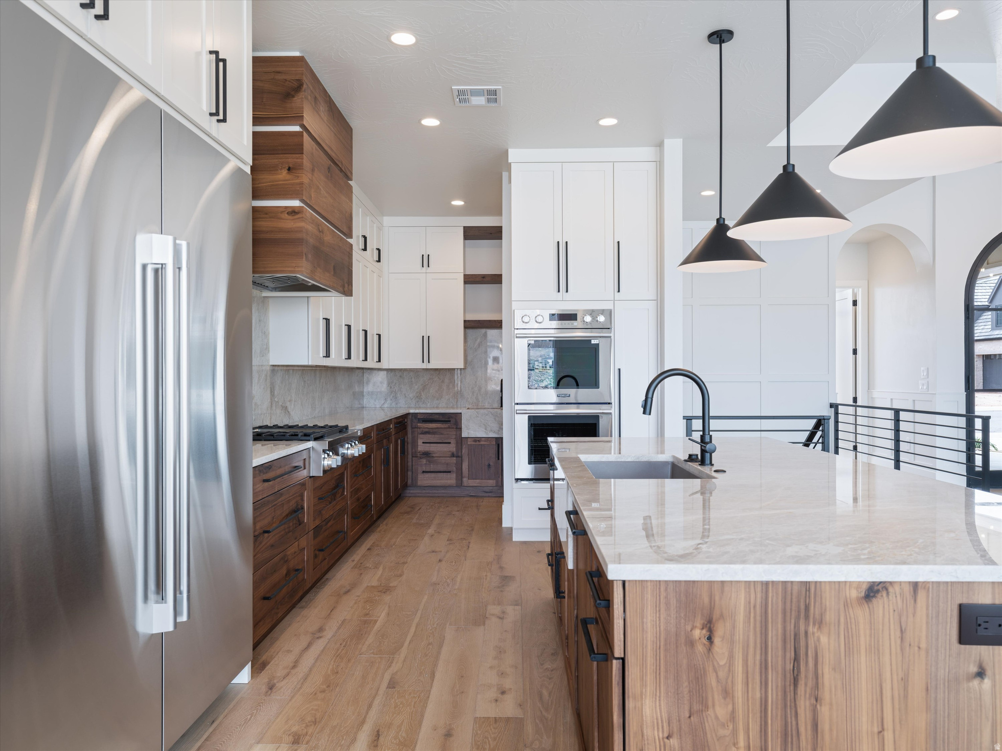 SCENIC POINT - Residential