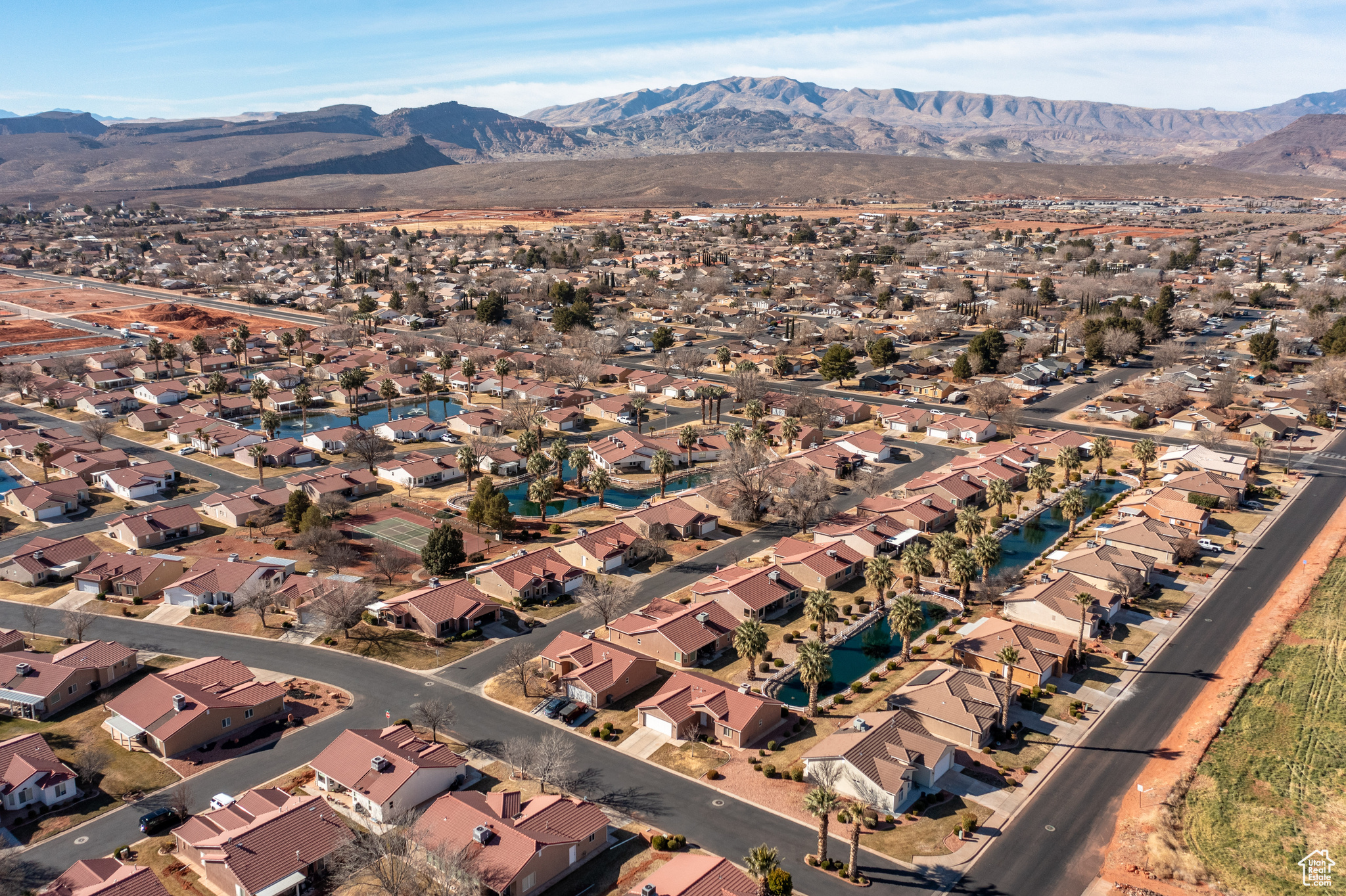 PADRE LAKES TOWNHOMES - Residential