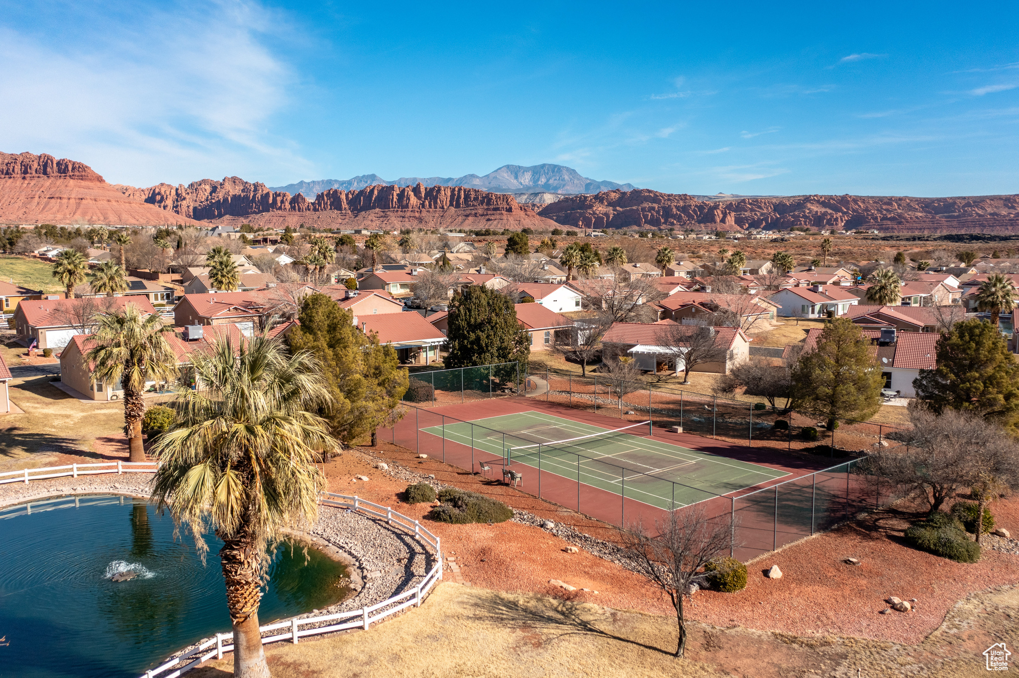 PADRE LAKES TOWNHOMES - Residential