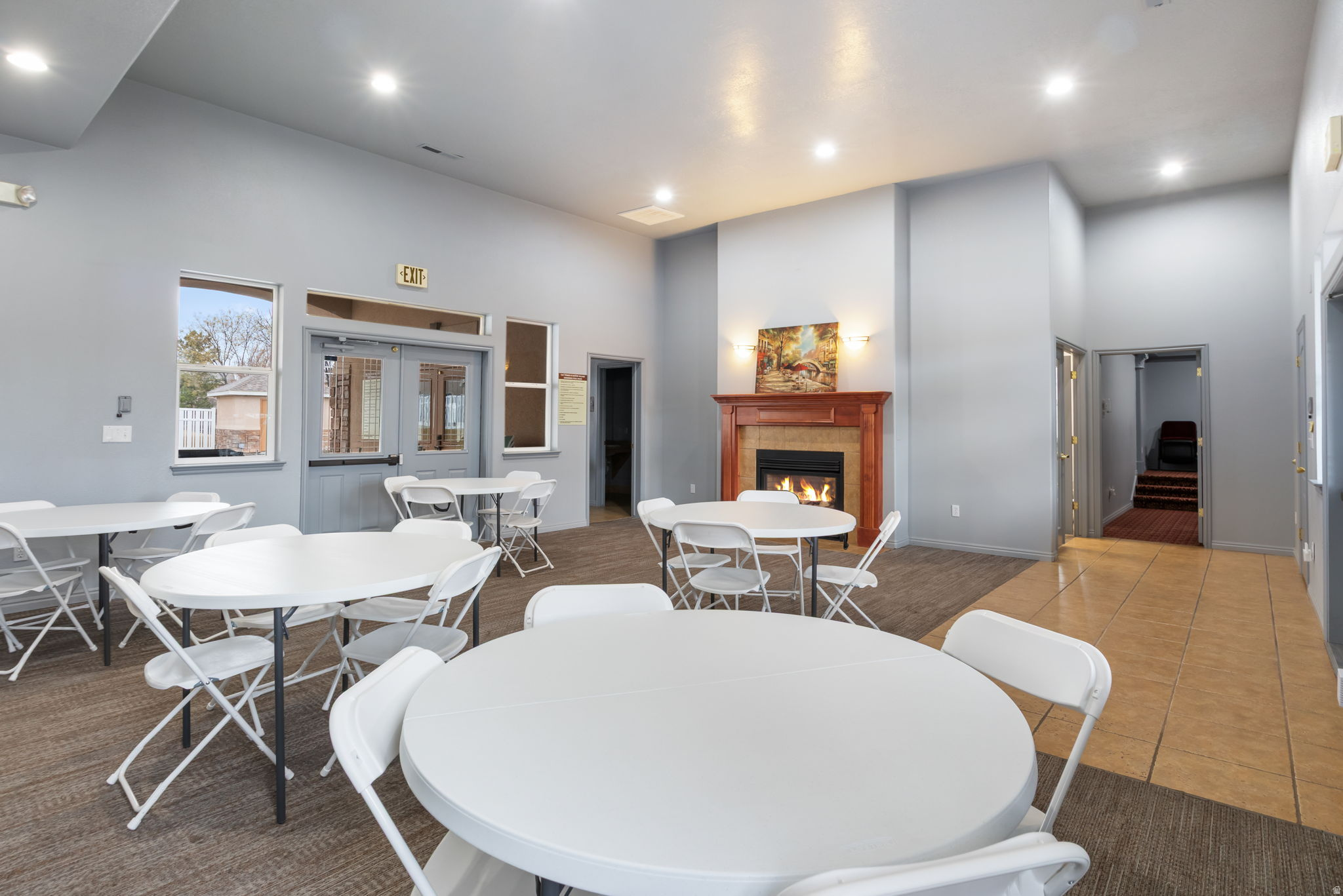 TOWNS AT HUNTER VILL - Residential