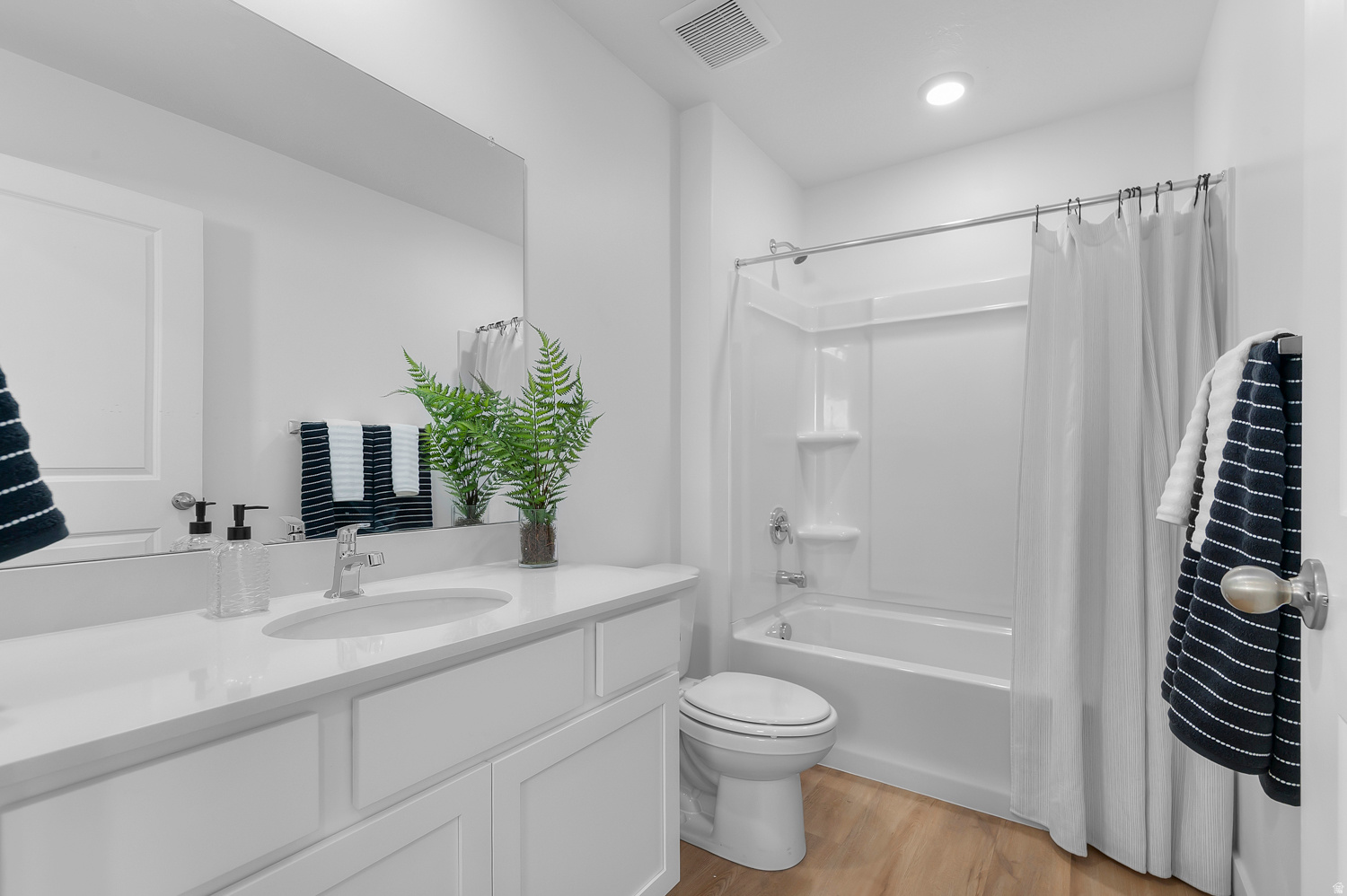 DIXON CREEK - Residential