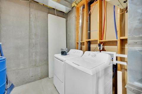 Tiny photo for 10257 S MCKINLEY PARK LN, South Jordan, UT 84095 (MLS # 2151021)