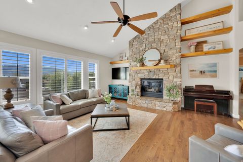 Tiny photo for 10257 S MCKINLEY PARK LN, South Jordan, UT 84095 (MLS # 2151021)