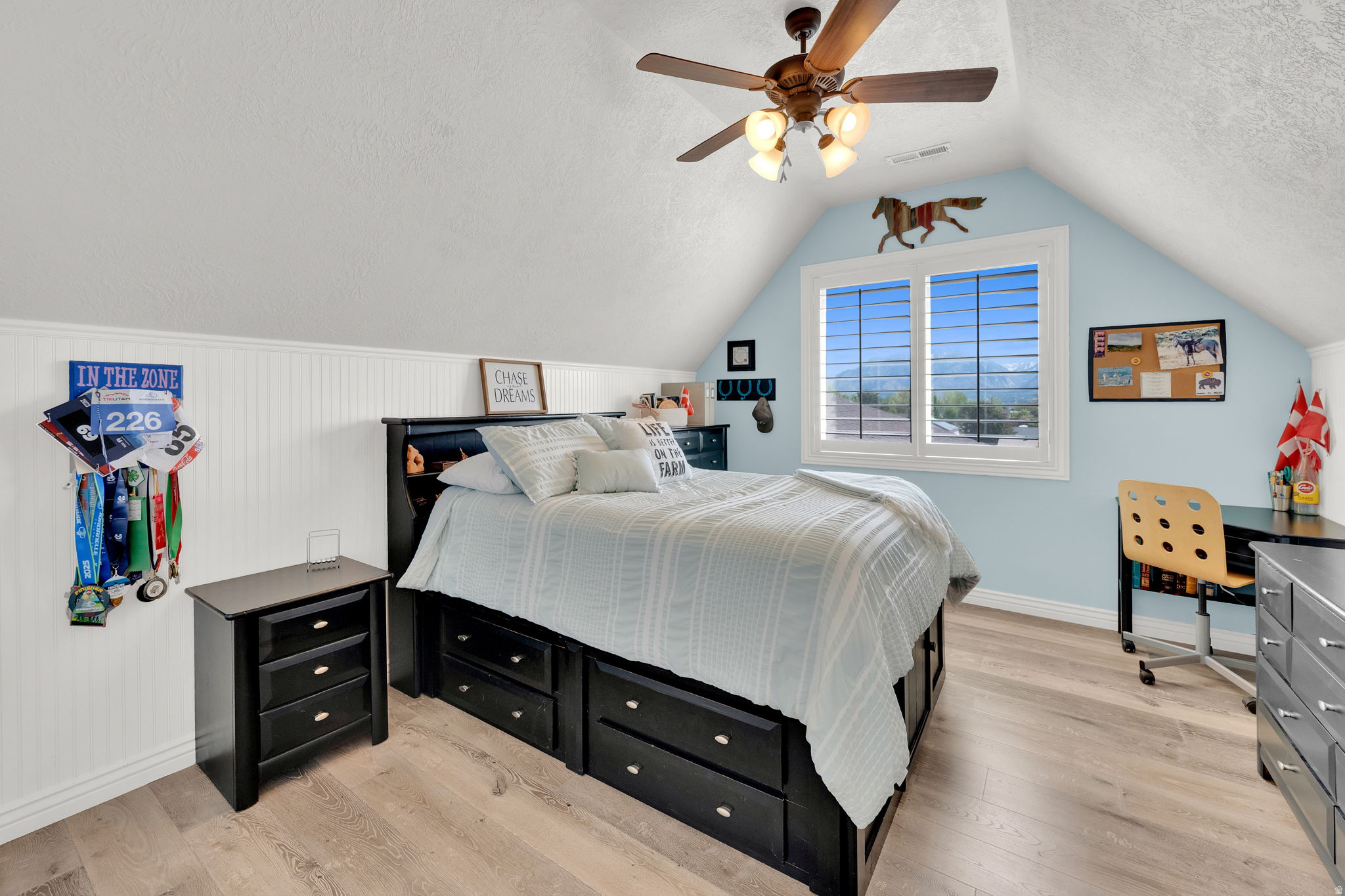 ROYAL MEADOWS ESTATE - Residential