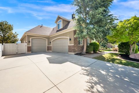 Tiny photo for 10257 S MCKINLEY PARK LN, South Jordan, UT 84095 (MLS # 2151021)