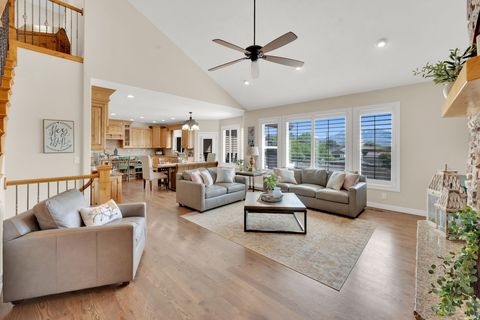 Tiny photo for 10257 S MCKINLEY PARK LN, South Jordan, UT 84095 (MLS # 2151021)