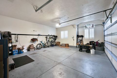 Tiny photo for 10257 S MCKINLEY PARK LN, South Jordan, UT 84095 (MLS # 2151021)