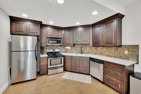 Tiny photo for 10257 S MCKINLEY PARK LN, South Jordan, UT 84095 (MLS # 2151021)